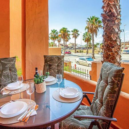 Amazing Apartment In Los Alcazares With Kitchen Eksteriør billede