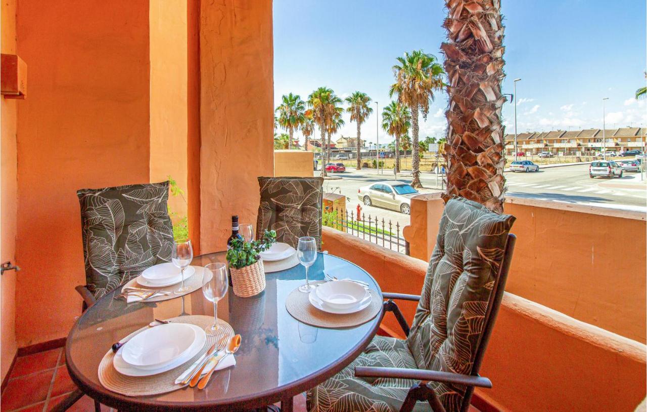 Amazing Apartment In Los Alcazares With Kitchen Eksteriør billede