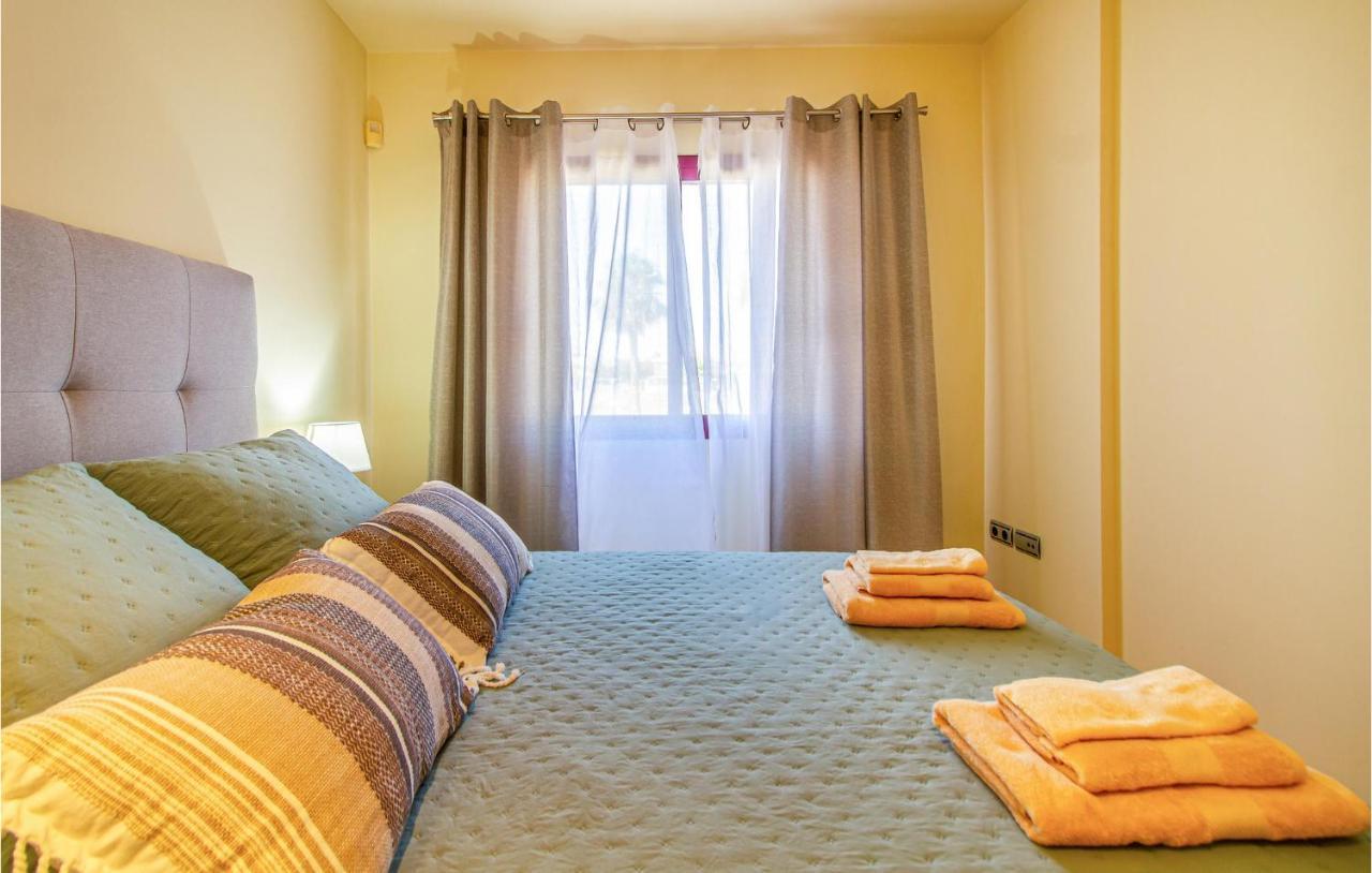 Amazing Apartment In Los Alcazares With Kitchen Eksteriør billede