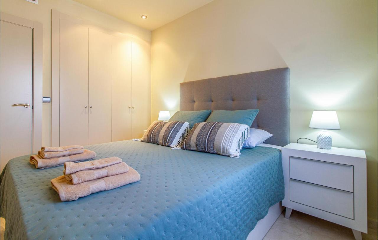 Amazing Apartment In Los Alcazares With Kitchen Eksteriør billede